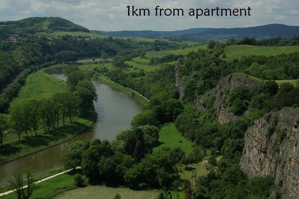 Apartments Zbraslav Прага Екстер'єр фото