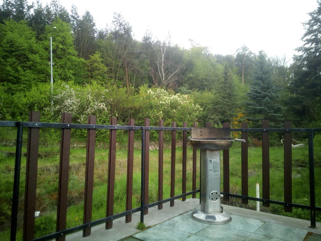 Apartments Zbraslav Прага Екстер'єр фото